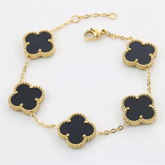 Jewelry - Black Onyx Gold 5 Quatrefoil Clover Motif Bracelet